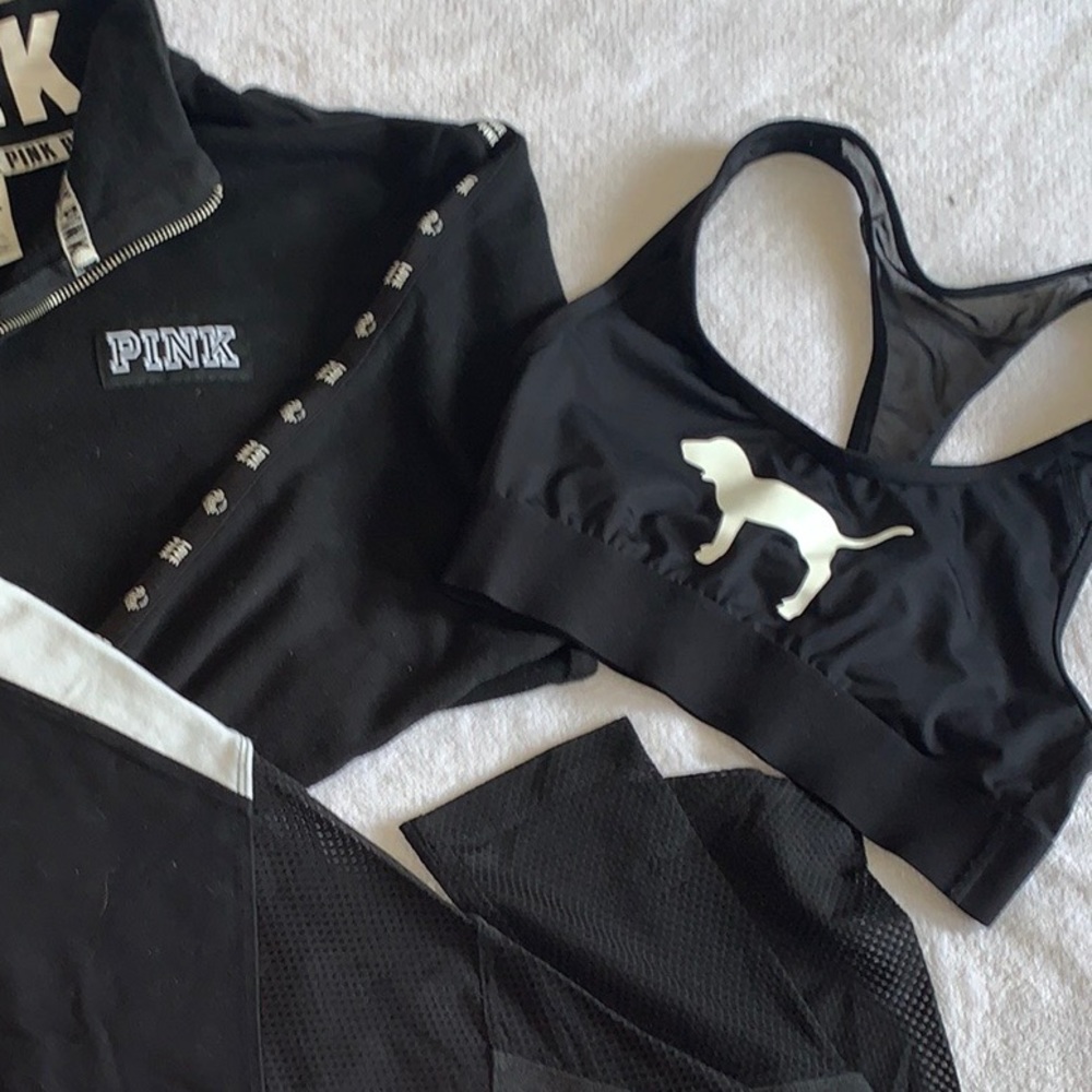 VS PINK YOGA ~ Sports bra